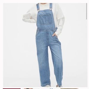 GAP Women's Blue Denim Overalls